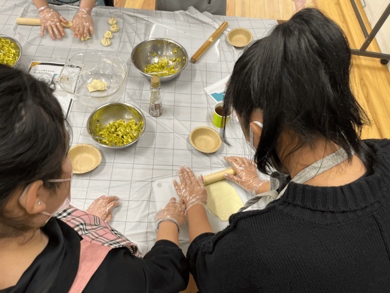 体験活動DO/CO ネパール餃子モモにチャレンジ!