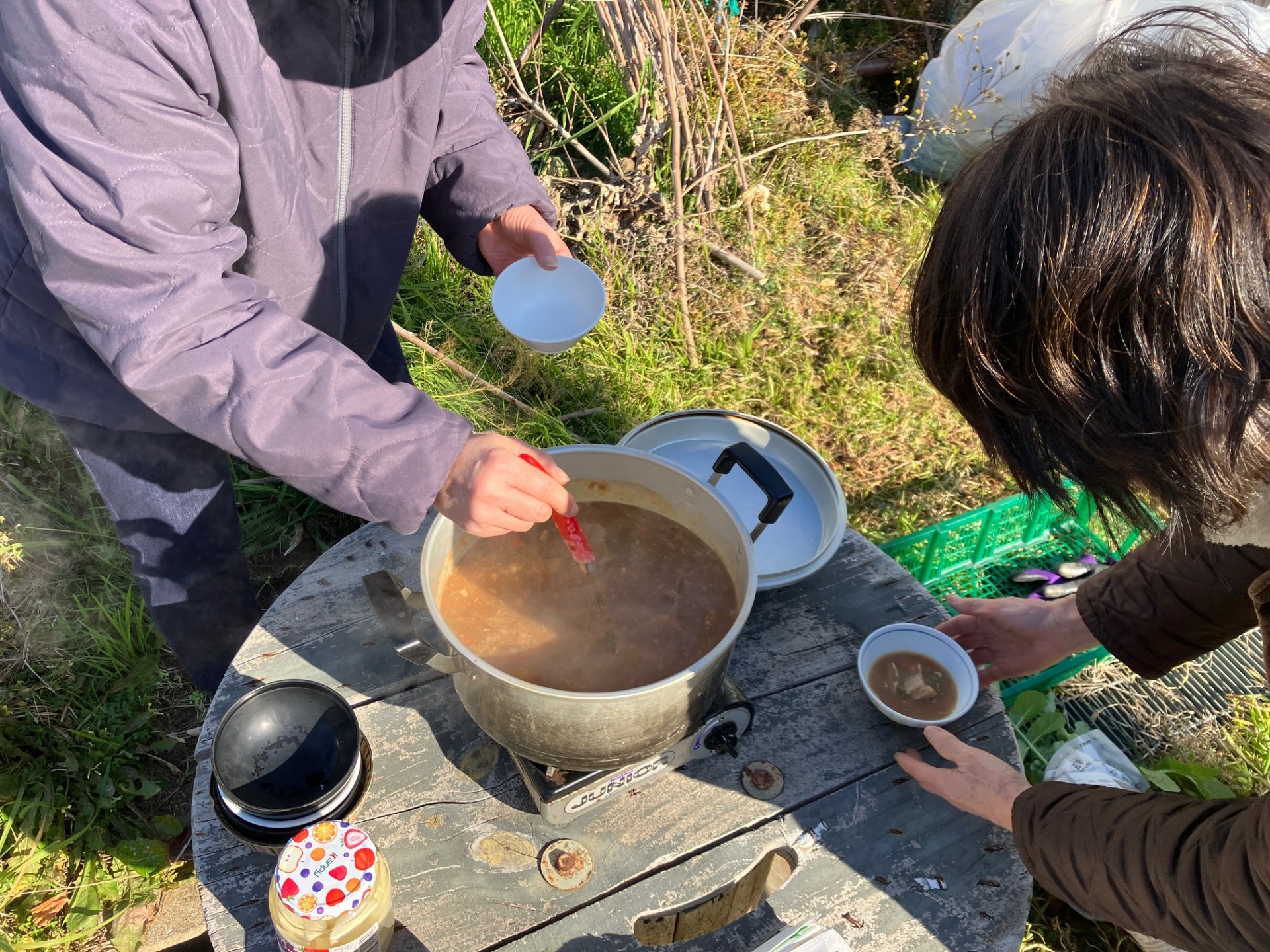 豚汁&里芋汁で ぐるぐる農園新年会をおこないました!
