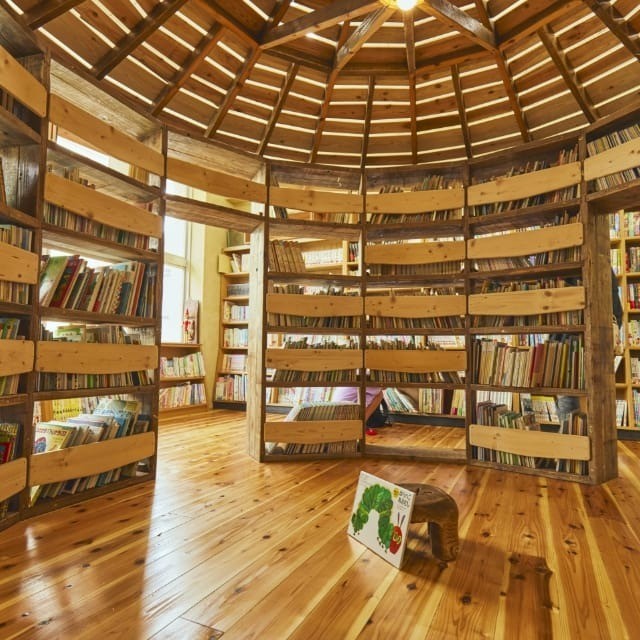 いく PA の図書室~ふくろうの森~